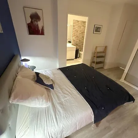 Διαμέρισμα Grand Veneur Citycosy
